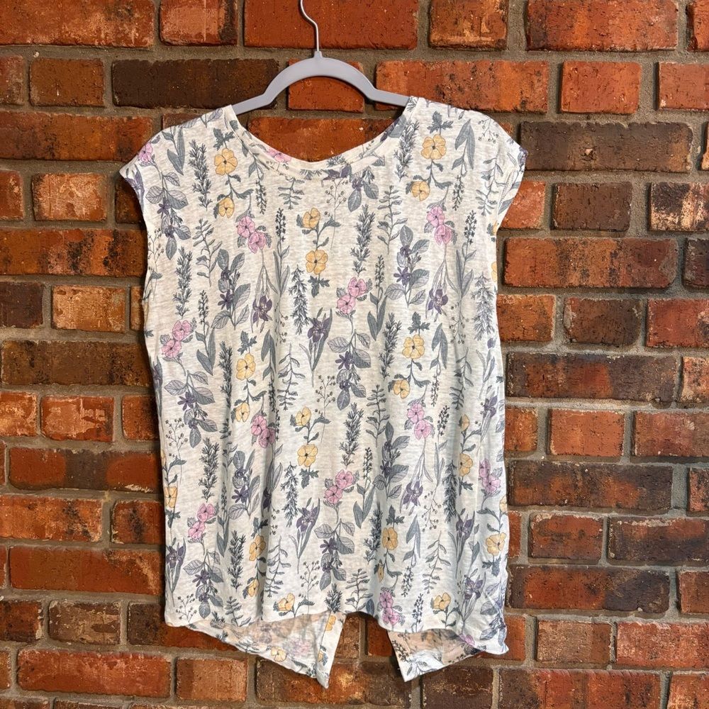 Rachel Ashwell womens floral cap sleeve button back line top multi M